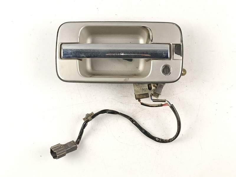 Recambio de manilla delantera izquierda para opel monterey 3.1 turbodiesel referencia OEM IAM 8978172900  