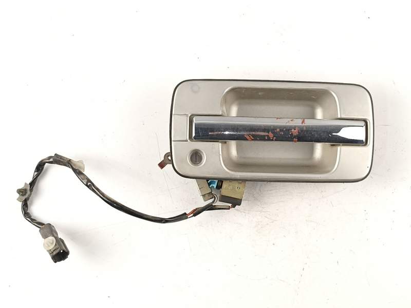 Recambio de manilla delantera derecha para opel monterey 3.1 turbodiesel referencia OEM IAM 8978172800  