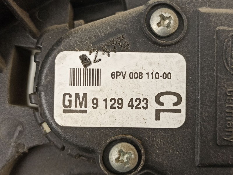 Recambio de potenciometro aceleracion para opel combo (corsa c) cargo referencia OEM IAM 9129423 6PV00811000 