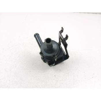 BOMBA AGUA CM5G8C419AA 