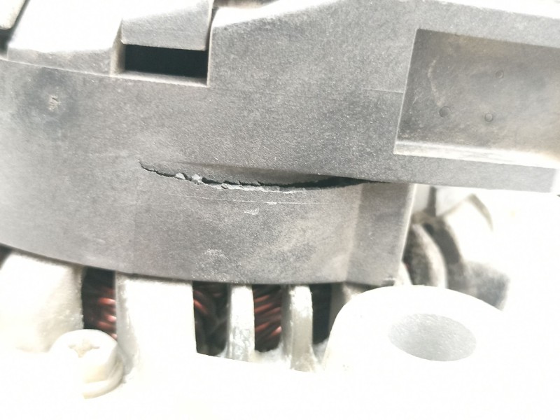 Recambio de alternador toyota carina 20 g 13324cv 1994 para toyota carina 2.0 g referencia OEM IAM 2706003040 0123325003 