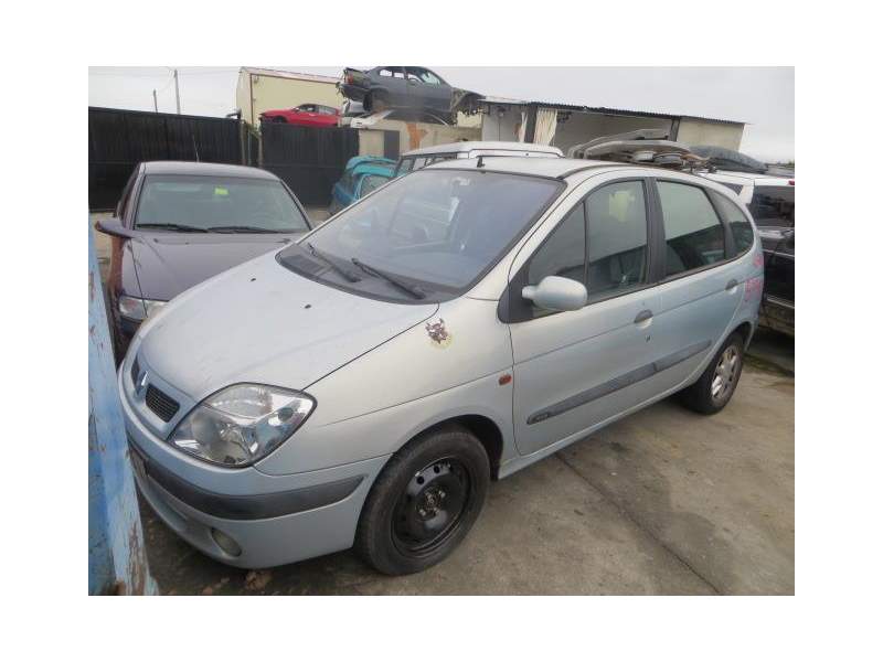 RENAULT SCENIC