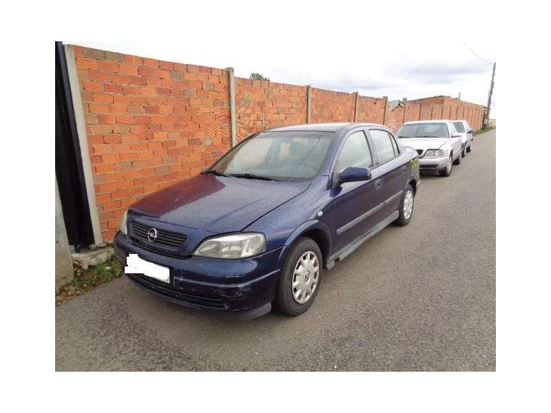 opel astra g sedán (t98) del año 1999