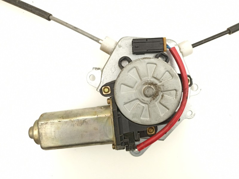 Recambio de elevalunas delantero derecho para nissan almera i hatchback (n15) 1.6 referencia OEM IAM 807300M007 MMR511113 