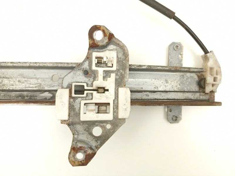 Recambio de elevalunas delantero derecho para nissan almera i hatchback (n15) 1.6 referencia OEM IAM 807300M007 MMR511113 