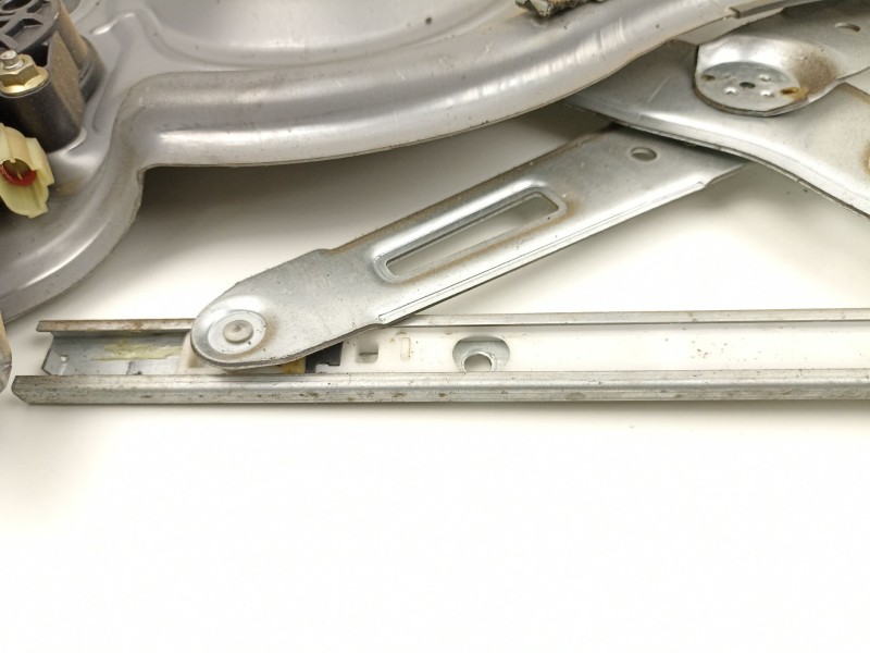 Recambio de elevalunas trasero derecho para hyundai trajet (fo) 2.0 crdi referencia OEM IAM 834803A000  