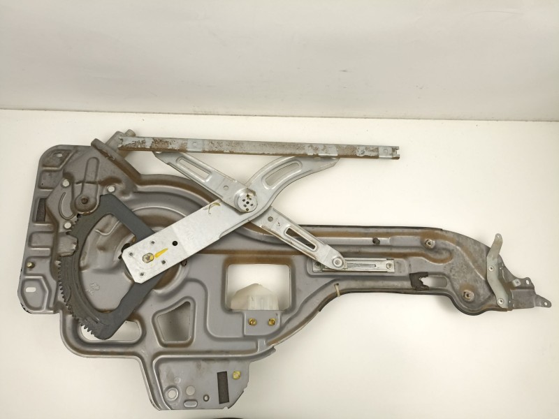 Recambio de elevalunas trasero derecho para hyundai trajet (fo) 2.0 crdi referencia OEM IAM 834803A000  