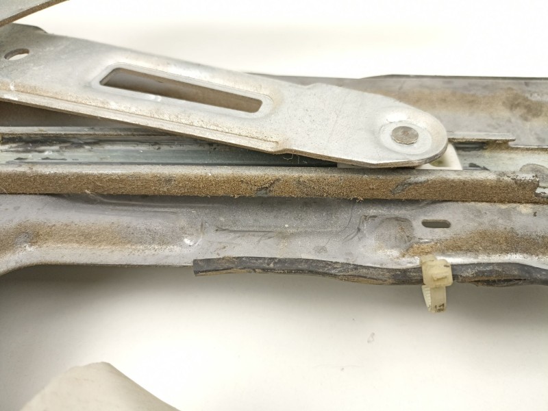 Recambio de elevalunas delantero derecho para hyundai trajet (fo) 2.0 crdi referencia OEM IAM 824803A000  