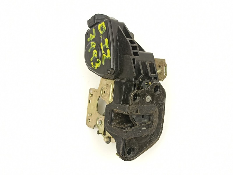 Recambio de cerradura puerta delantera izquierda para hyundai trajet (fo) 2.0 crdi referencia OEM IAM 813103A000  