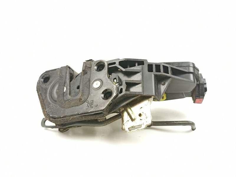 Recambio de cerradura puerta delantera izquierda para hyundai trajet (fo) 2.0 crdi referencia OEM IAM 813103A000  