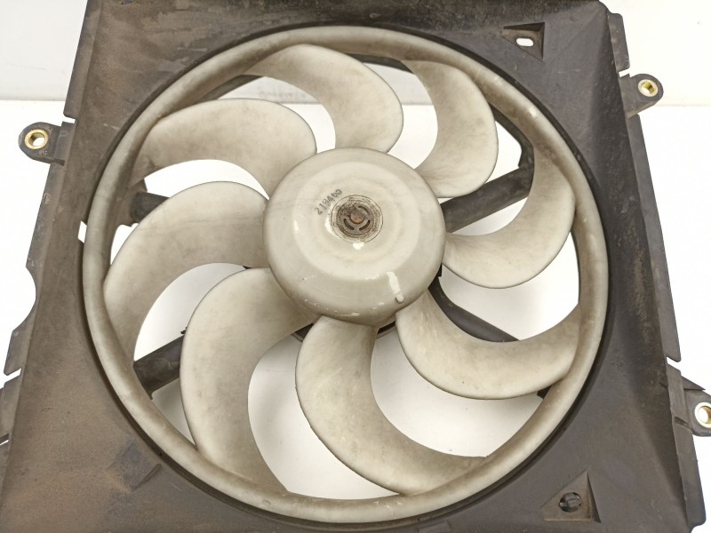 Recambio de electroventilador para toyota carina e vi (_t19_) 1.6 (at190) referencia OEM IAM 1671102060 0130107278 