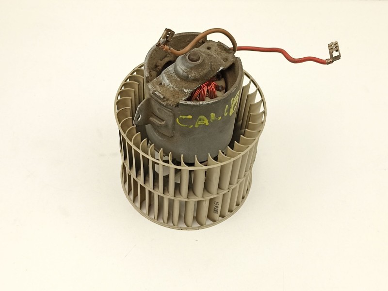 Recambio de motor calefaccion para opel calibra 2.0 g referencia OEM IAM 1845021 1BB52 