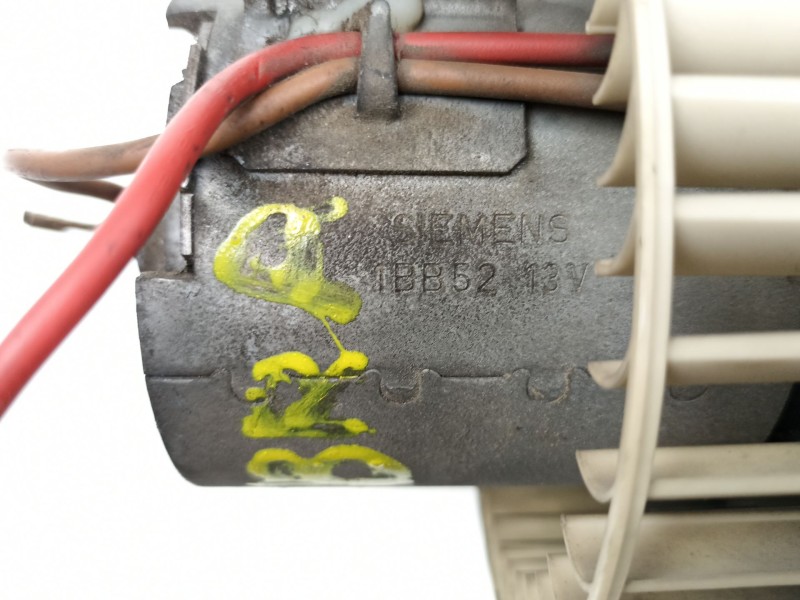 Recambio de motor calefaccion para opel calibra 2.0 g referencia OEM IAM 1845021 1BB52 