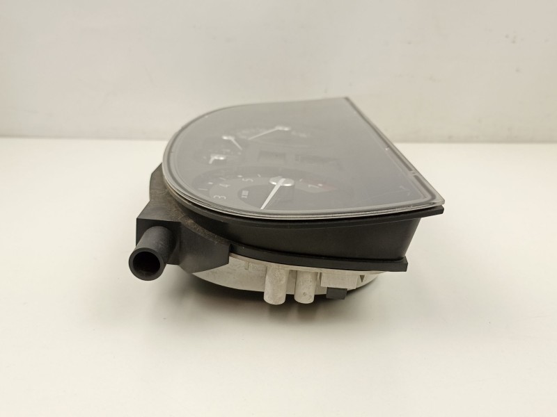 Recambio de cuadro instrumentos para renault laguna 1.6 g 16v referencia OEM IAM 8200291327  