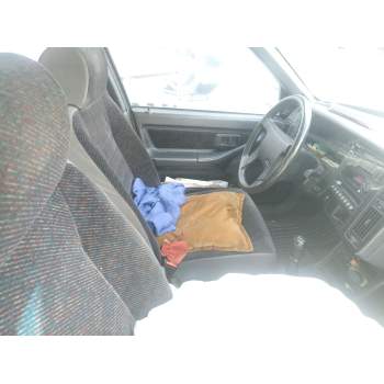 VOLVO 440 (445)