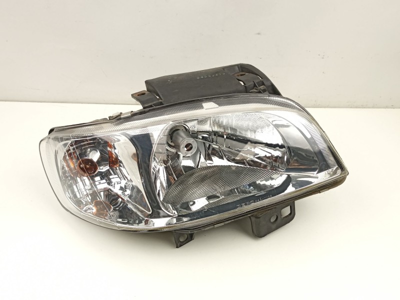 Recambio de faro derecho para seat ibiza (6k1) 1.4 16v referencia OEM IAM 6K1941044A  