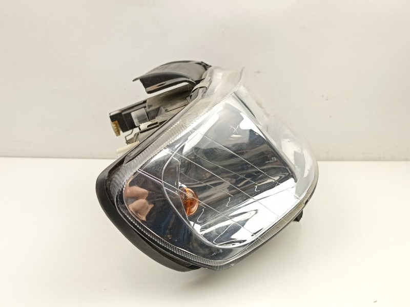 Recambio de faro derecho para seat ibiza (6k1) 1.4 16v referencia OEM IAM 6K1941044A  