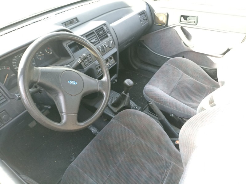 ford orion iii (gal) del año 1992