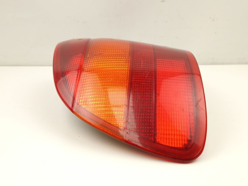 Recambio de piloto trasero izquierdo para opel astra 1.7 d referencia OEM IAM 90442020  