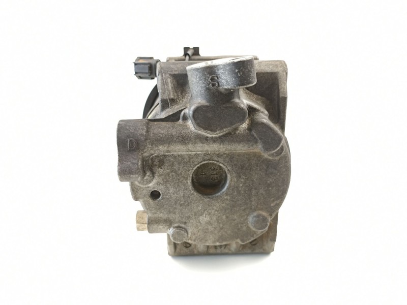 Recambio de compresor aire acondicionado para nissan pathfinder (r51) 2.5 dci chrome referencia OEM IAM 92600EB30A  