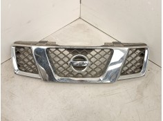 Recambio de rejilla para nissan pathfinder (r51) 2.5 dci chrome referencia OEM IAM 62310EB400  
