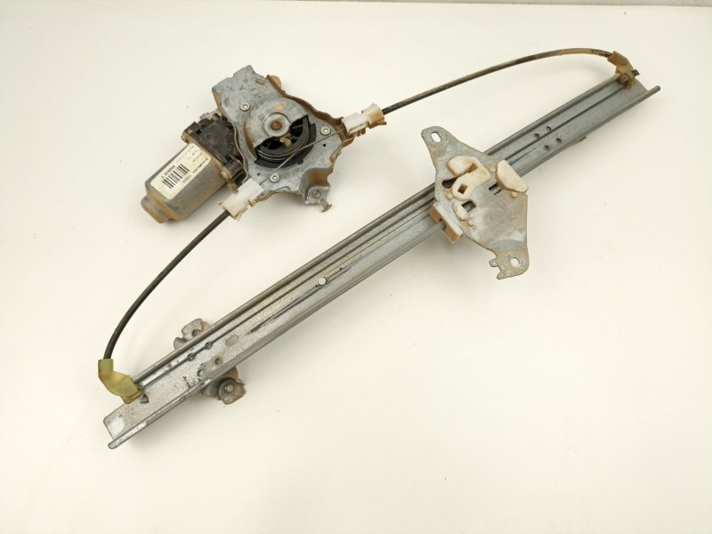 Recambio de elevalunas trasero derecho para nissan pathfinder (r51) 2.5 dci chrome referencia OEM IAM 82720EB31B  