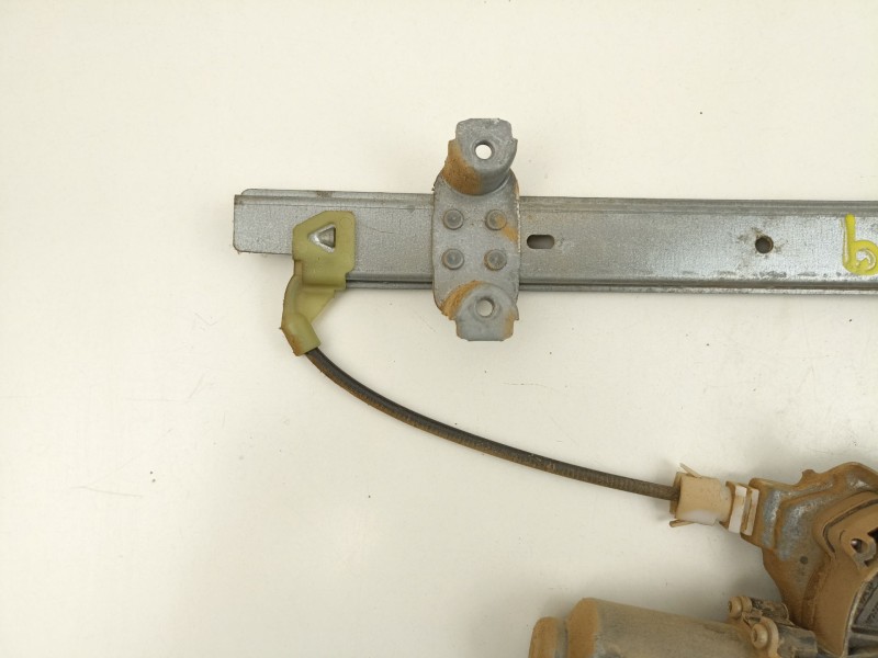 Recambio de elevalunas trasero derecho para nissan pathfinder (r51) 2.5 dci chrome referencia OEM IAM 82720EB31B  