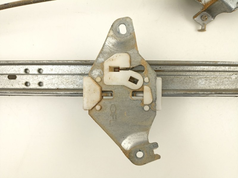 Recambio de elevalunas trasero izquierdo para nissan pathfinder (r51) 2.5 dci chrome referencia OEM IAM 82721EB31B  