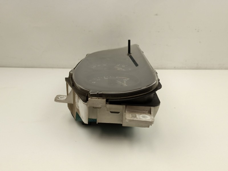 Recambio de cuadro instrumentos para mazda 323 f v (ba) 1.8 16v (ba8p) referencia OEM IAM BD7K55430  