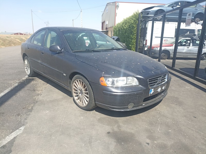 volvo s60 del año 2001