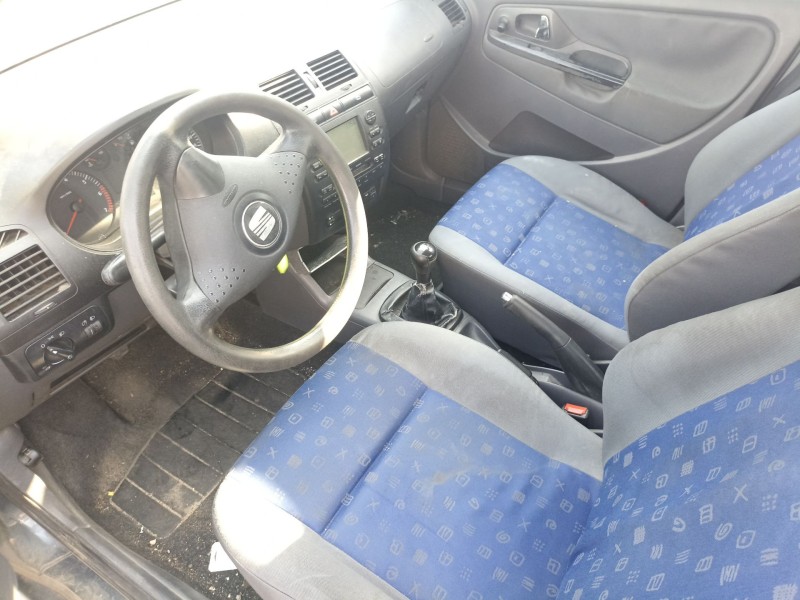 seat ibiza ii (6k1) del año 2001
