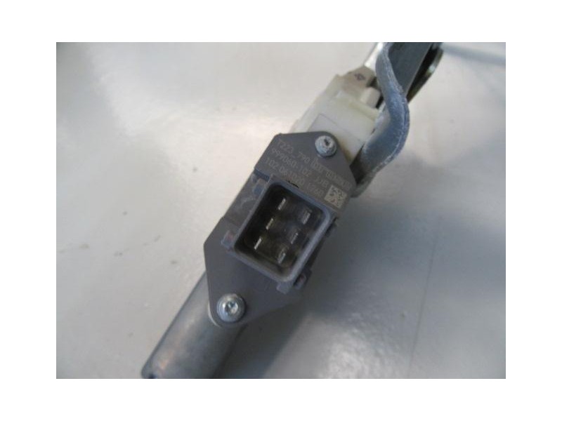 Recambio de elevalunas elec. del. dch. : toyota avensis : 2.2 crdi (176,75cv) 5p [2006] para toyota avensis 2.2 crdi referencia 