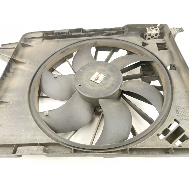 Recambio de electroventilador para renault megane ii (bm0/1_, cm0/1_) 1.9 dci referencia OEM IAM 8200680824  