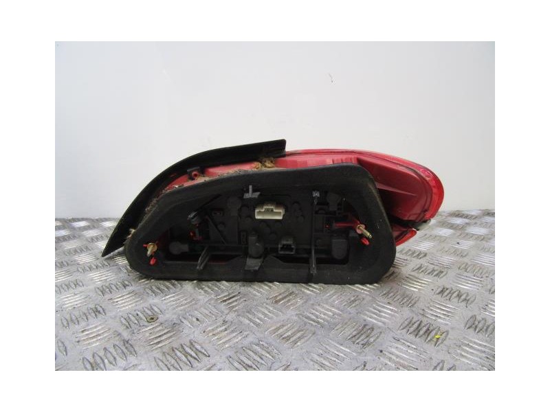 Recambio de piloto trasero izq. : peugeot 406 : 2.0 hdi (108,77cv) [2000] para peugeot 406 2.0 hdi referencia OEM IAM   