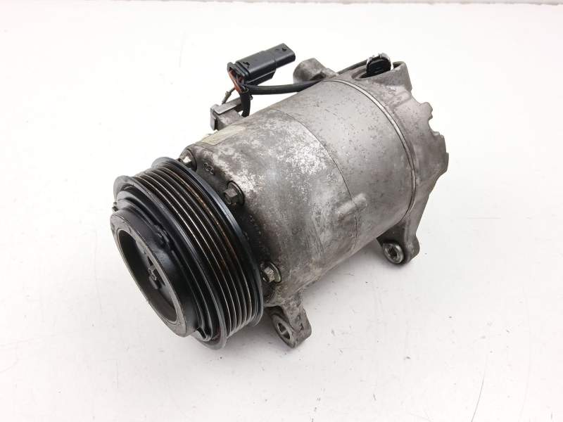 Recambio de compresor aire acondicionado para bmw x1 (f48) sdrive 18 d referencia OEM IAM 64525A3F1D2  
