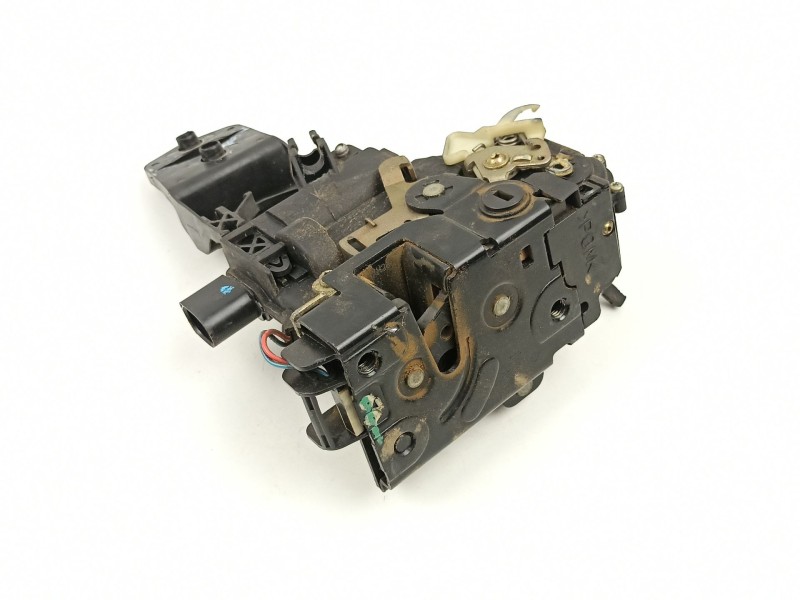Recambio de cerradura puerta trasera derecha para volkswagen passat b5 (3b2) 1.9 tdi referencia OEM IAM 3B4839016A  