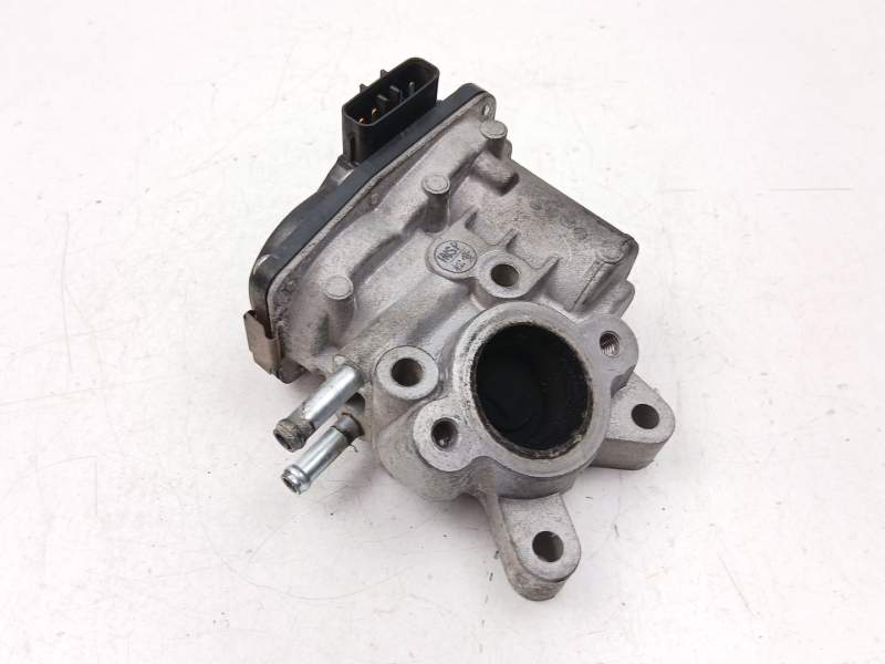 Recambio de valvula egr para nissan pathfinder (r51) 2.5 dci chrome referencia OEM IAM 14710EC00D 1501000022 