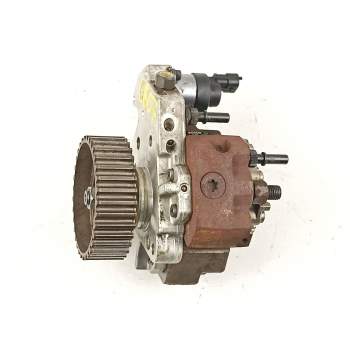 BOMBA INYECTORA DIESEL 8200256255 0445010087 