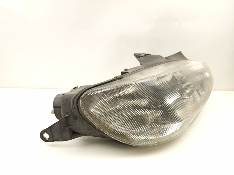 Recambio de faro derecho para peugeot 406 2.1 td -p8c referencia OEM IAM 9616251280 0301037022 