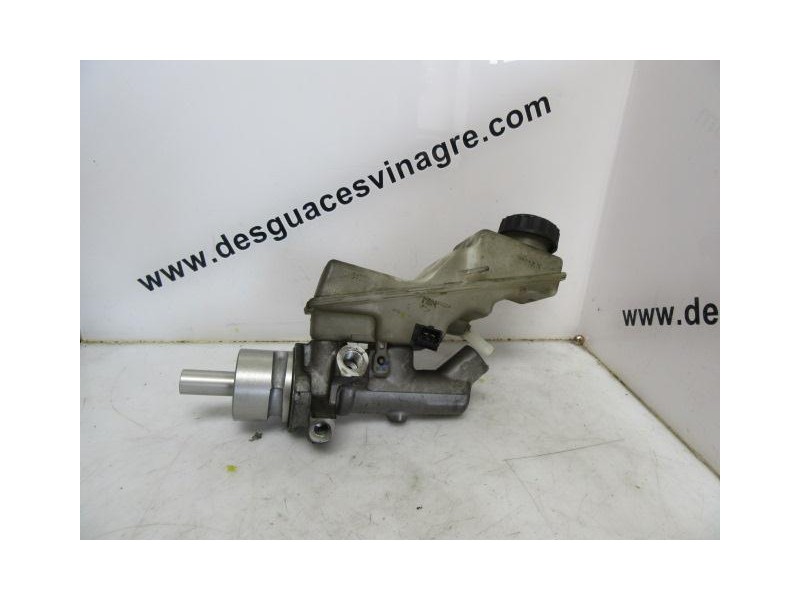 Recambio de bomba de freno : toyota avensis : 2.2 crdi (176,75cv) 5p [2006] para toyota avensis 2.2 crdi referencia OEM IAM   