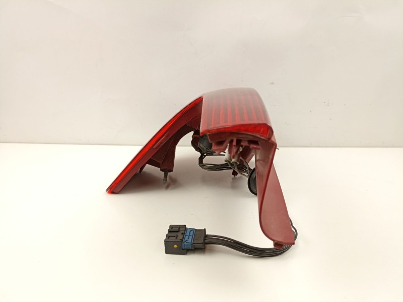 Recambio de piloto trasero derecho para citroën c4 1.6 hdi referencia OEM IAM 9655863980  