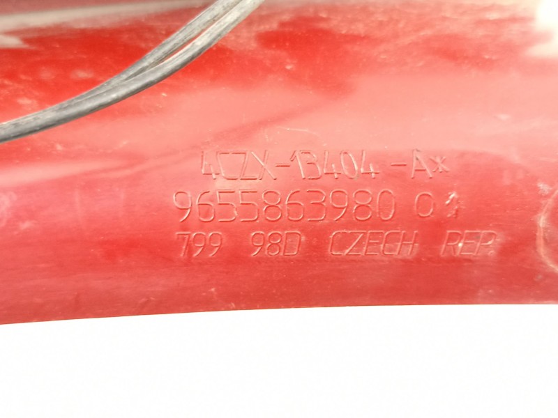 Recambio de piloto trasero derecho para citroën c4 1.6 hdi referencia OEM IAM 9655863980  