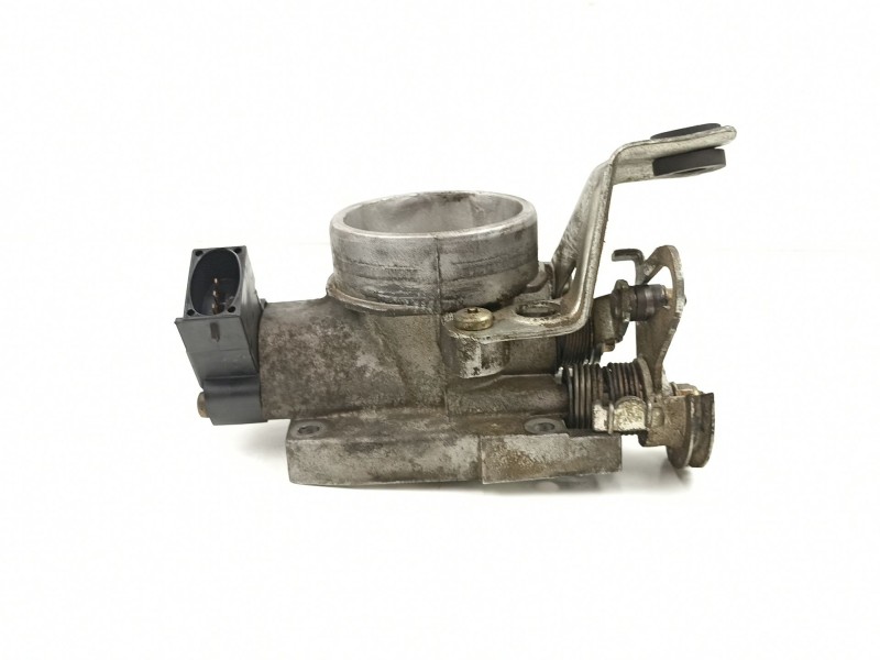 Recambio de caja mariposa para ford escort 1.6 g referencia OEM IAM 958F9E926FB  