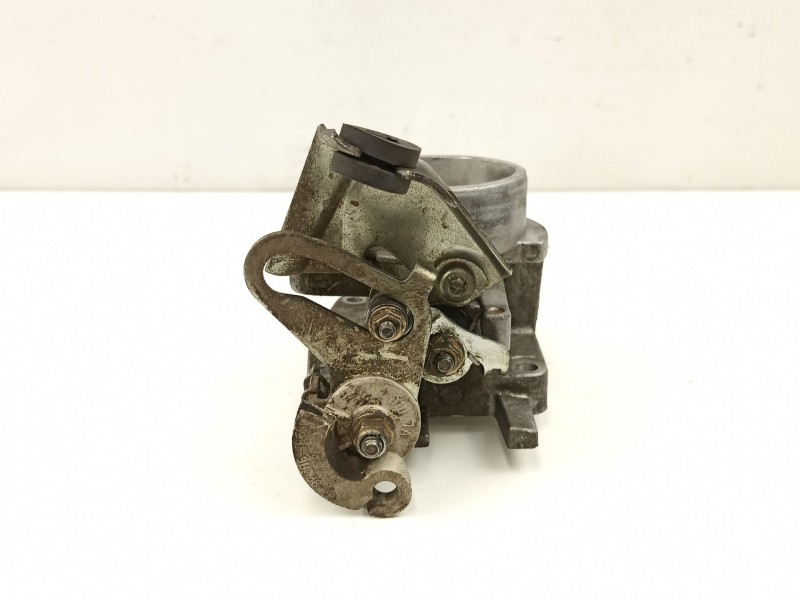 Recambio de caja mariposa para ford escort 1.6 g referencia OEM IAM 958F9E926FB  