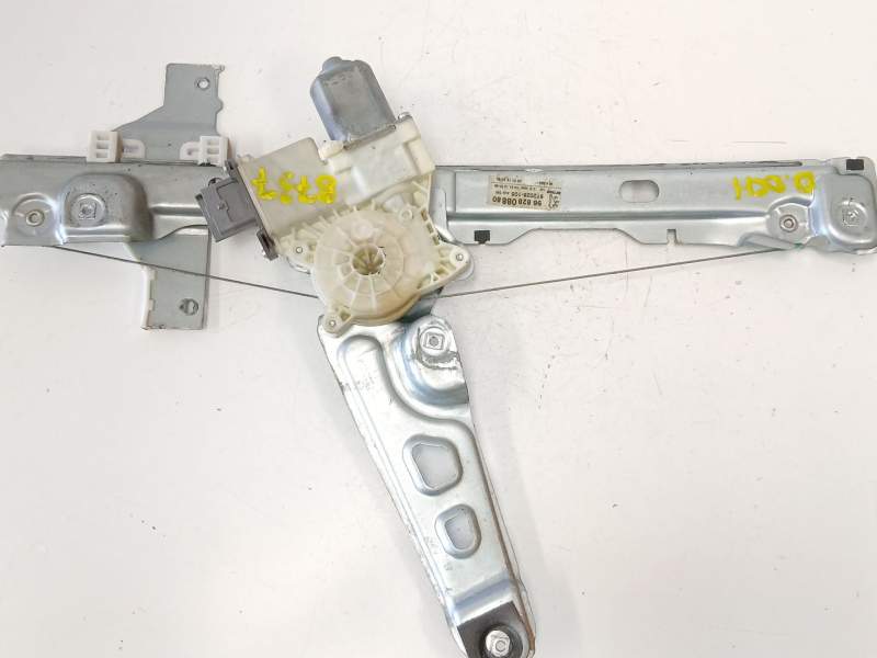 Recambio de elevalunas delantero derecho para peugeot 5008 (0u_, 0e_) 1.6 hdi referencia OEM IAM 9682808880  