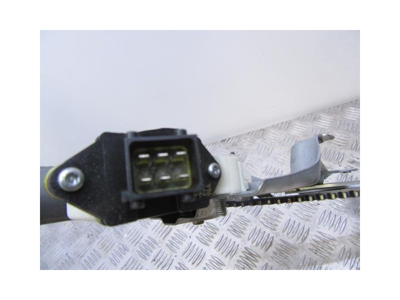 Recambio de elevalunas elec. del. dch. : opel vectra : 2.2 td [2002] para opel vectra 2.2 td referencia OEM IAM 106155-102CONFOR