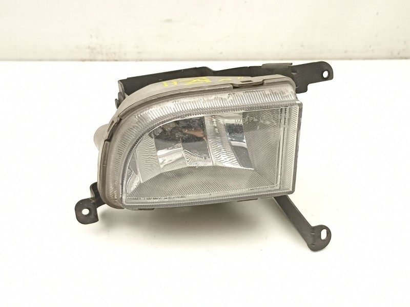 Recambio de antiniebla derecho para daewoo nubira 1.8 g t18sed referencia OEM IAM 96551094  