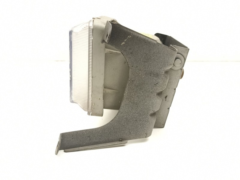 Recambio de antiniebla derecho para daewoo nubira 1.8 g t18sed referencia OEM IAM 96551094  