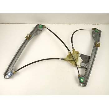 ELEVALUNAS DELANTERO IZQUIERDO 807310002R 