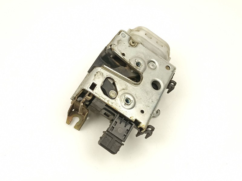 Recambio de cerradura puerta delantera derecha para audi a6 c4 avant (4a5) 2.6 referencia OEM IAM 4A1837016D  